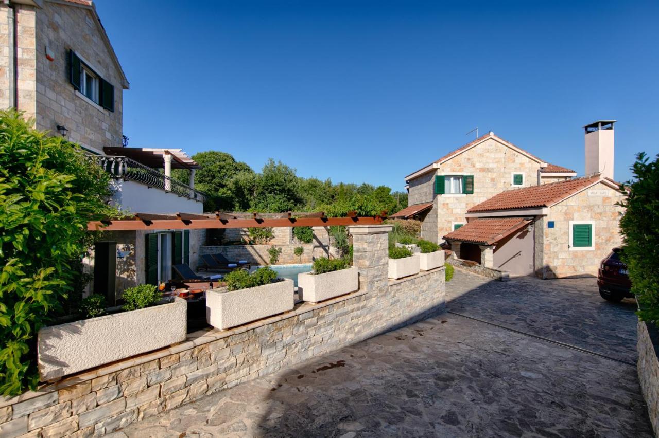 Villa Luci Pucisca Zewnętrze zdjęcie